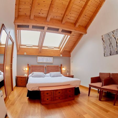 Hotel Casa Azcona Zizur Mayor Esterno foto