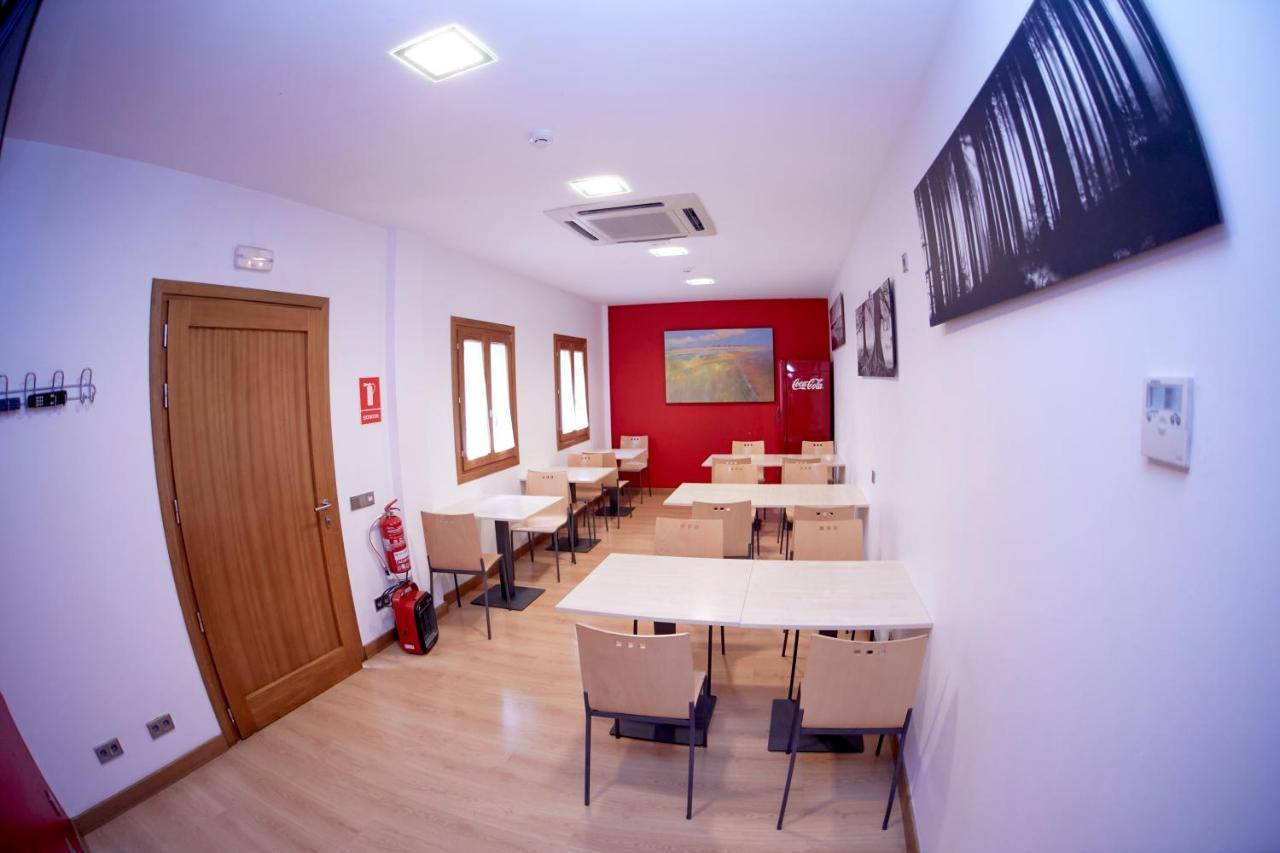 Hotel Casa Azcona Zizur Mayor Esterno foto